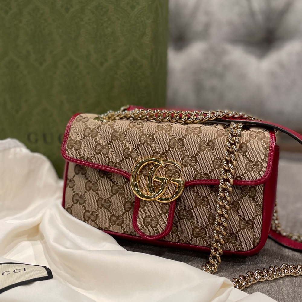 RED ORIGINAL GG CANVAS MARMONT SHOULDER BAG MINI Gucci